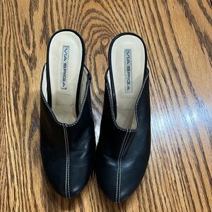 Via Spiga Black Leather Mules